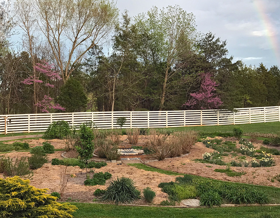 garden_Apr23_900x700_f